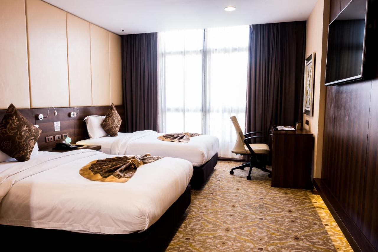 Marcian Garden Hotel 4*